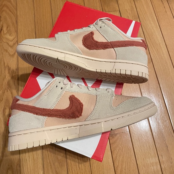 Nike Dunk Low Terry Swoosh W8 - Picture 3 of 8